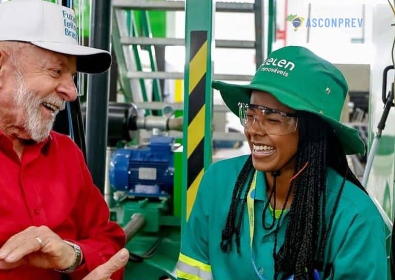 Lula anuncia investimento de US$ 3 bilhões em biocombustível de macaúba e destaca impacto para agricultores mineiros